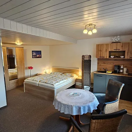 홈스테이 Gaestehaus Silvia