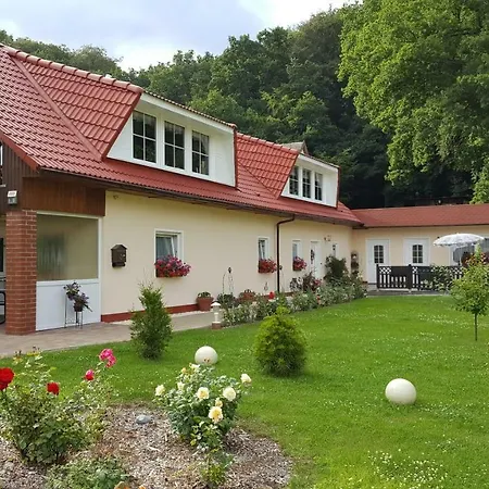 Gaestehaus Silvia Sellin (Rugen)