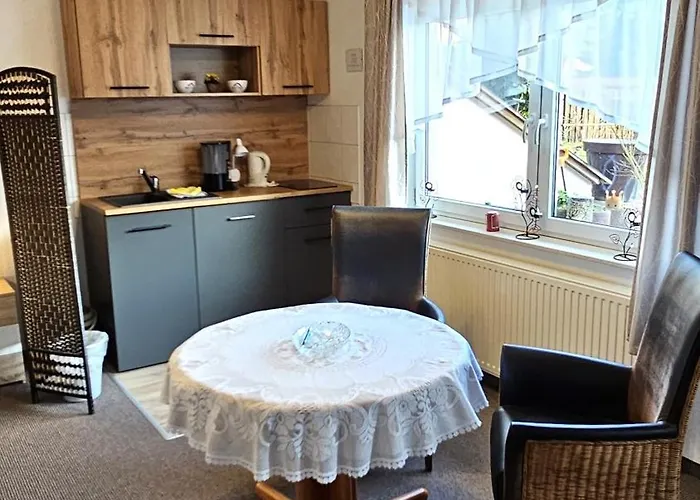 Rum i privatbostad Gaestehaus Silvia Sellin (Rugen)